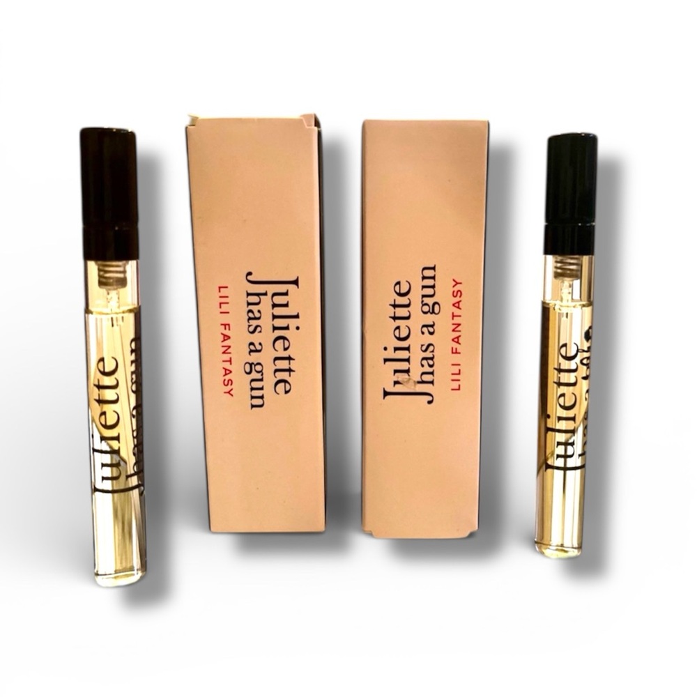 TWO Juliette Has a Gun Lili Fantasy Eau de Parfum travel spray’s